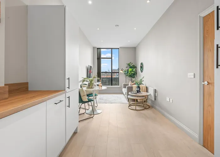 New York Style One Bed Apartment